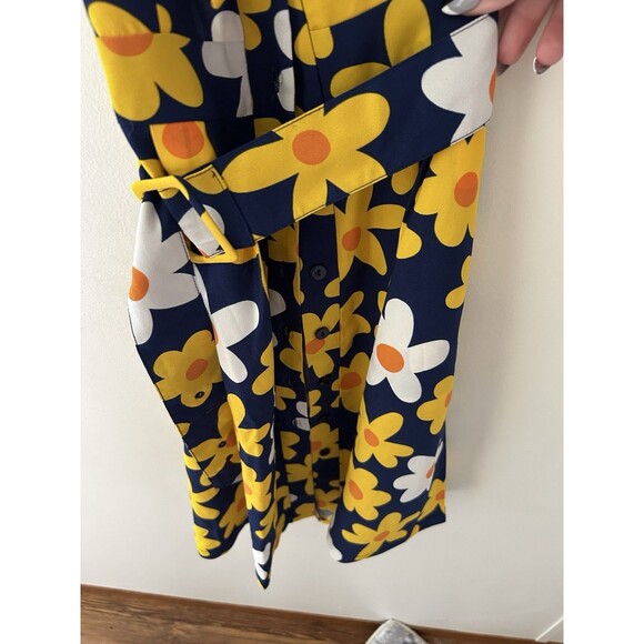 Modcloth Dress Size 0  Yellow Daisy Halter A-Line Open Back Retro Pin Up Belted - Picture 8 of 8